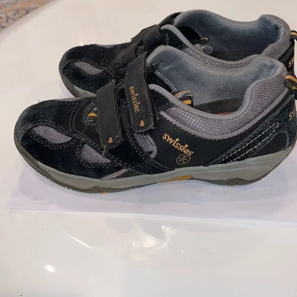 Swissies sneakers